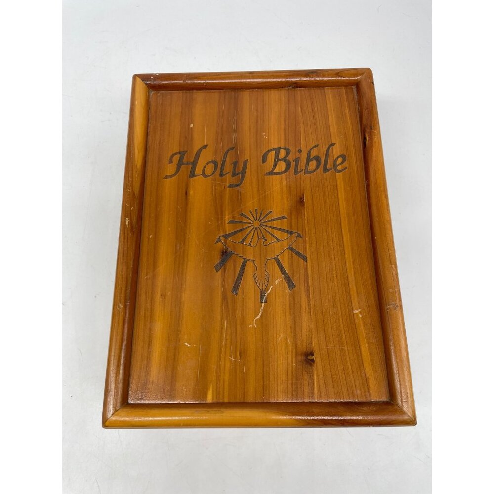 Holy Bible Dove Of Peace King James UNION Carpenters Dedication Vintage RARE